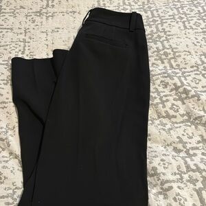 White House black market black pants size 2 short